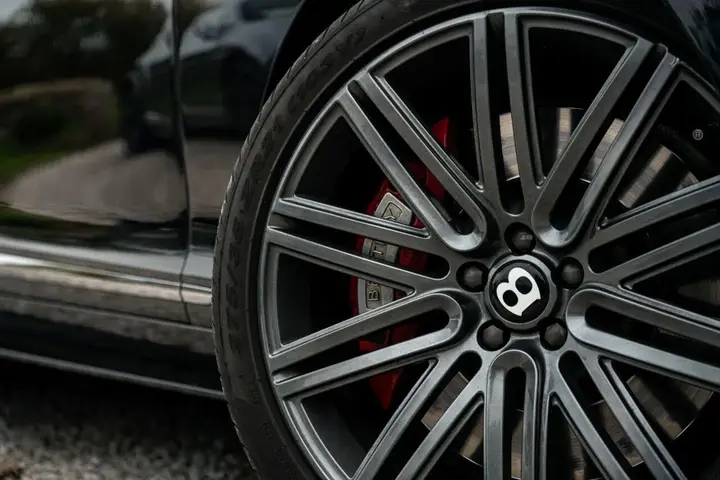 Bentley Continental 2014 photo 4