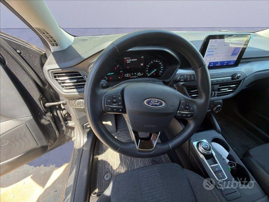 Ford Focus Active 2023 photo 4