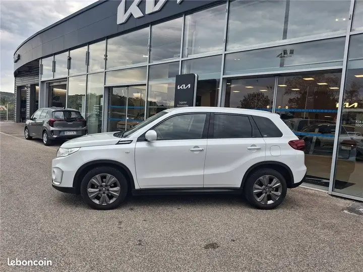 Suzuki Vitara 2019 photo 2