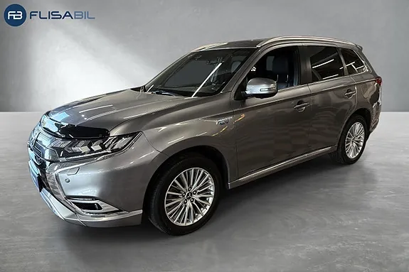 Mitsubishi Outlander 2020 photo 2