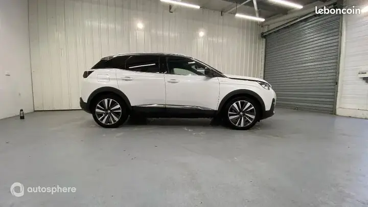 Peugeot 3008 2020 photo 4