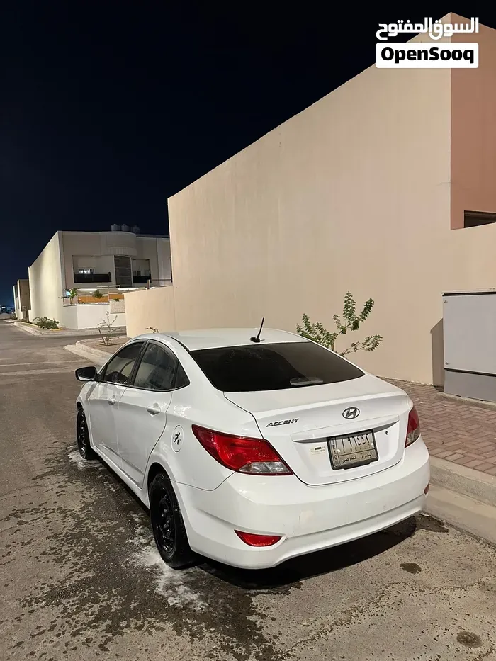 Hyundai Accent 2016 photo 2