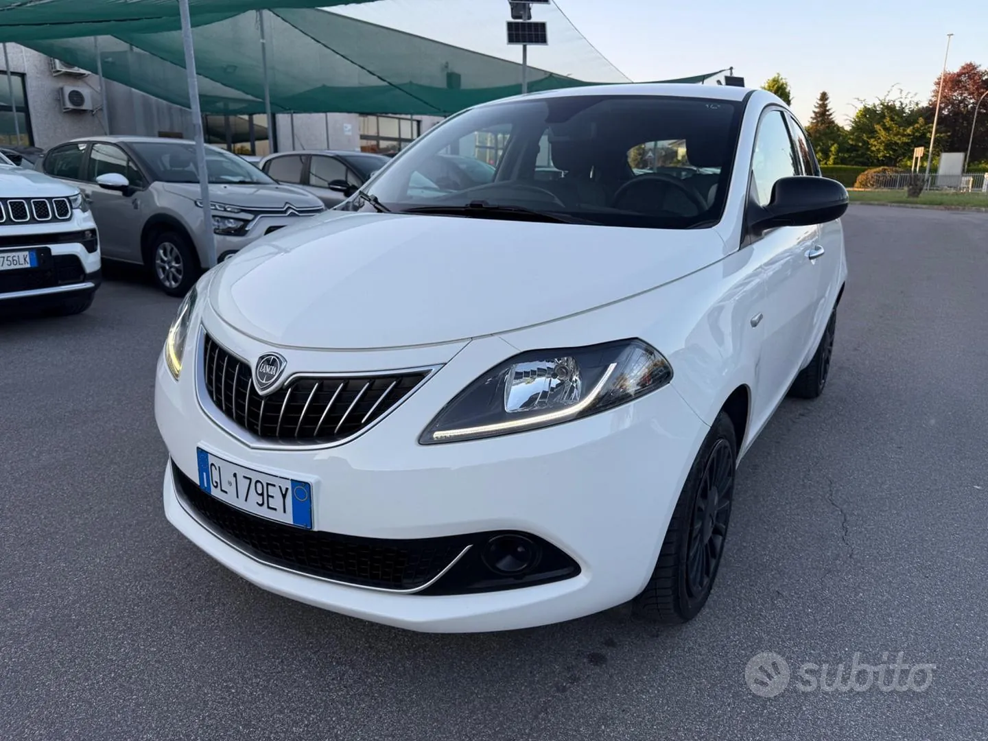 Lancia Ypsilon