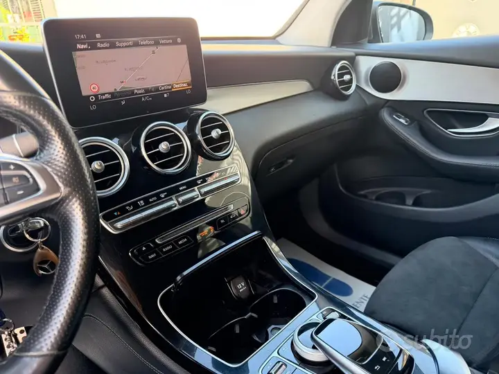 Mercedes-Benz Glc 2018 photo 5