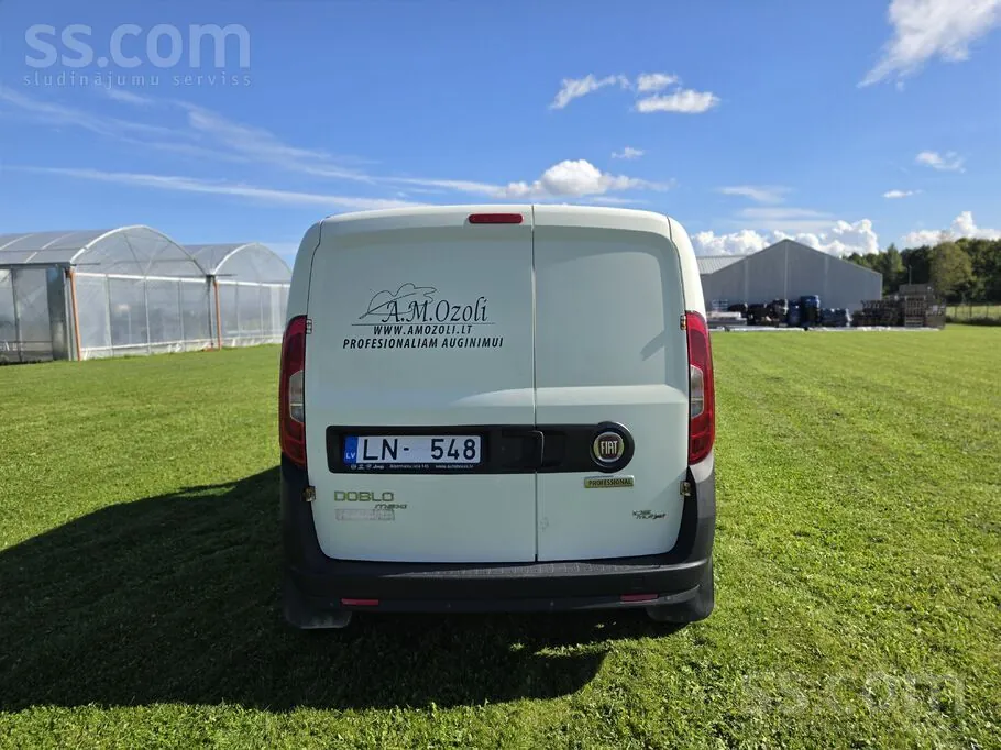 Fiat Doblo 2015 photo 4