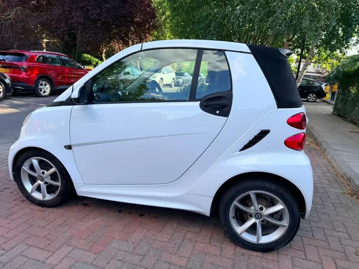 Smart Fortwo 2013 photo 5