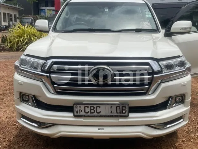 Toyota Land Cruiser 2017 photo 2