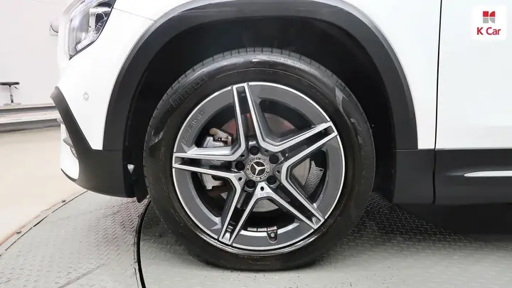 Mercedes-Benz Glb 2023 photo 5