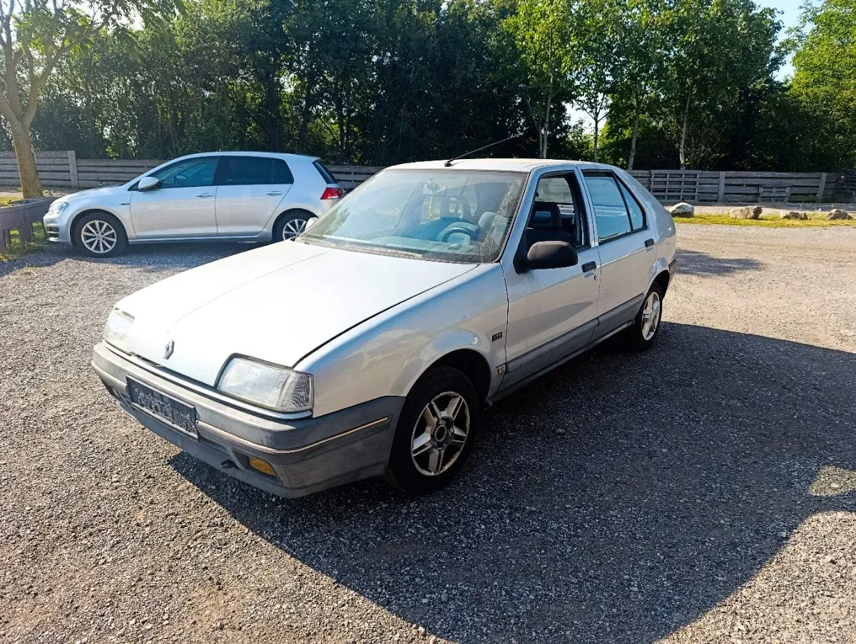 Renault R 19 1990 photo 2