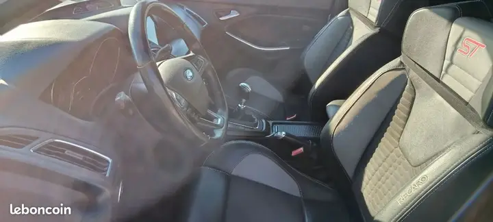 Ford Focus 2017 photo 3
