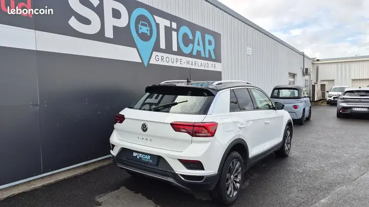 Volkswagen T-Roc 2019 photo 5