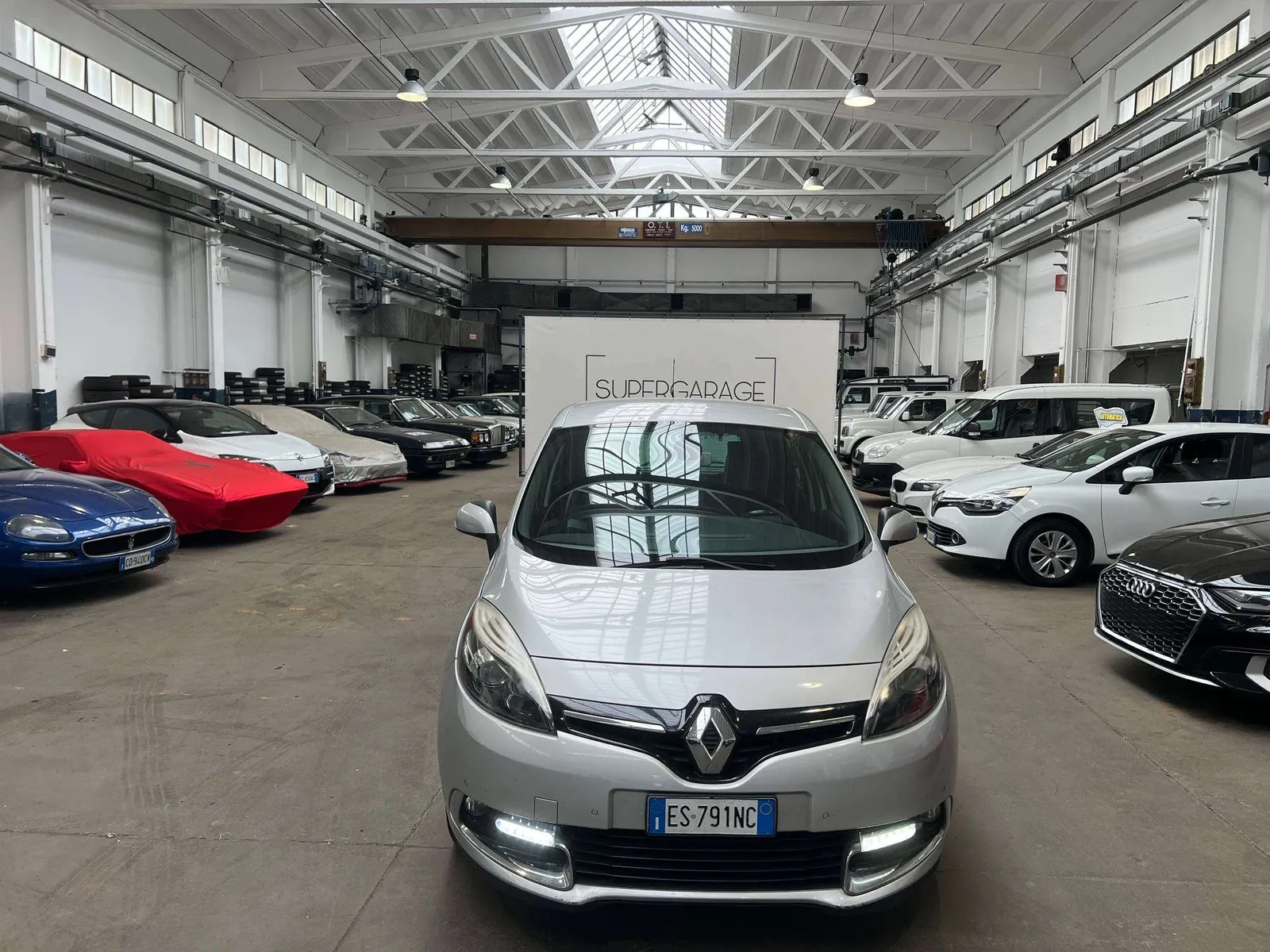 Renault Scenic 2013 photo 3