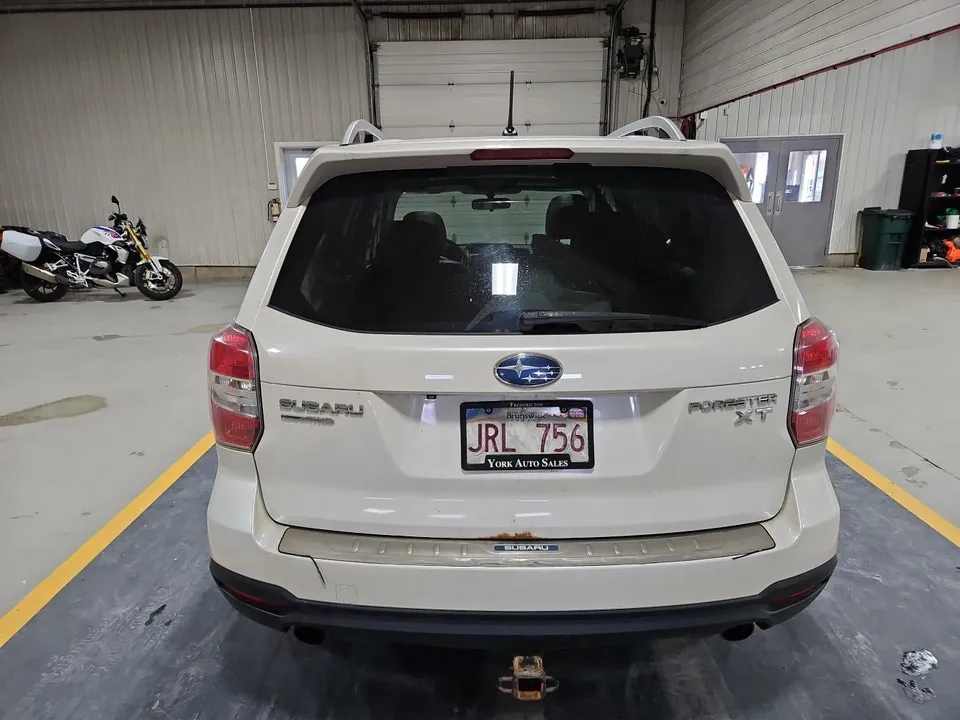 Subaru Forester 2015 photo 4