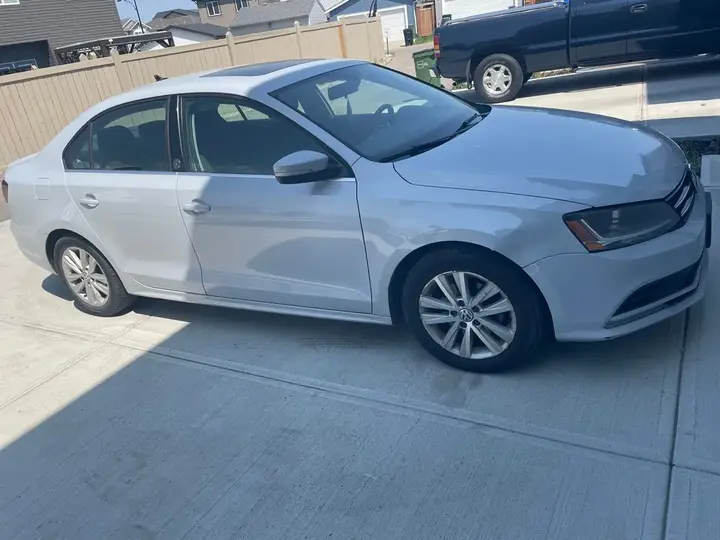 Volkswagen Jetta 2017 photo 3