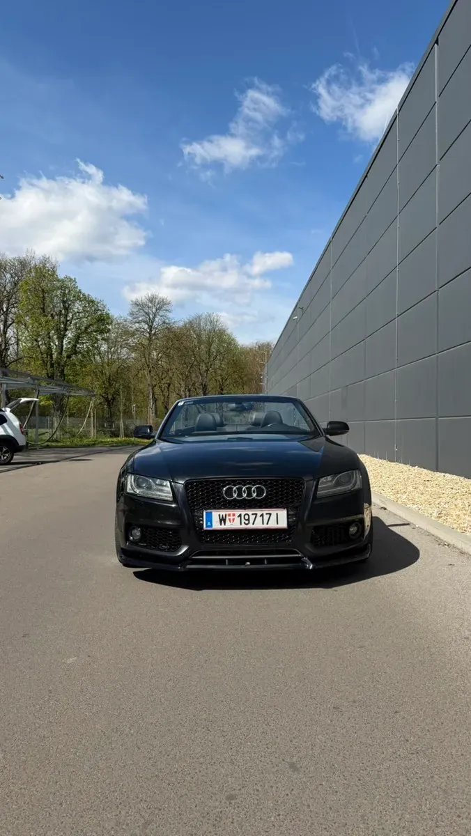 Audi A5 2011 photo 3