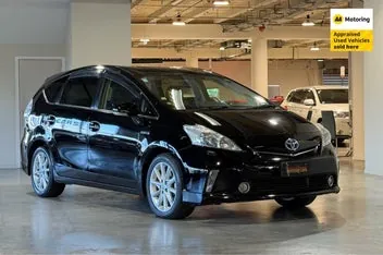 Toyota Prius 2013 photo 2