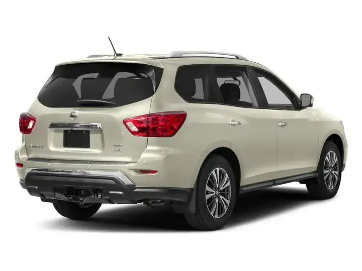 Nissan Pathfinder 2018 photo 2