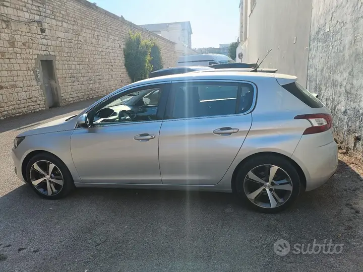 Peugeot 308 2016 photo 2