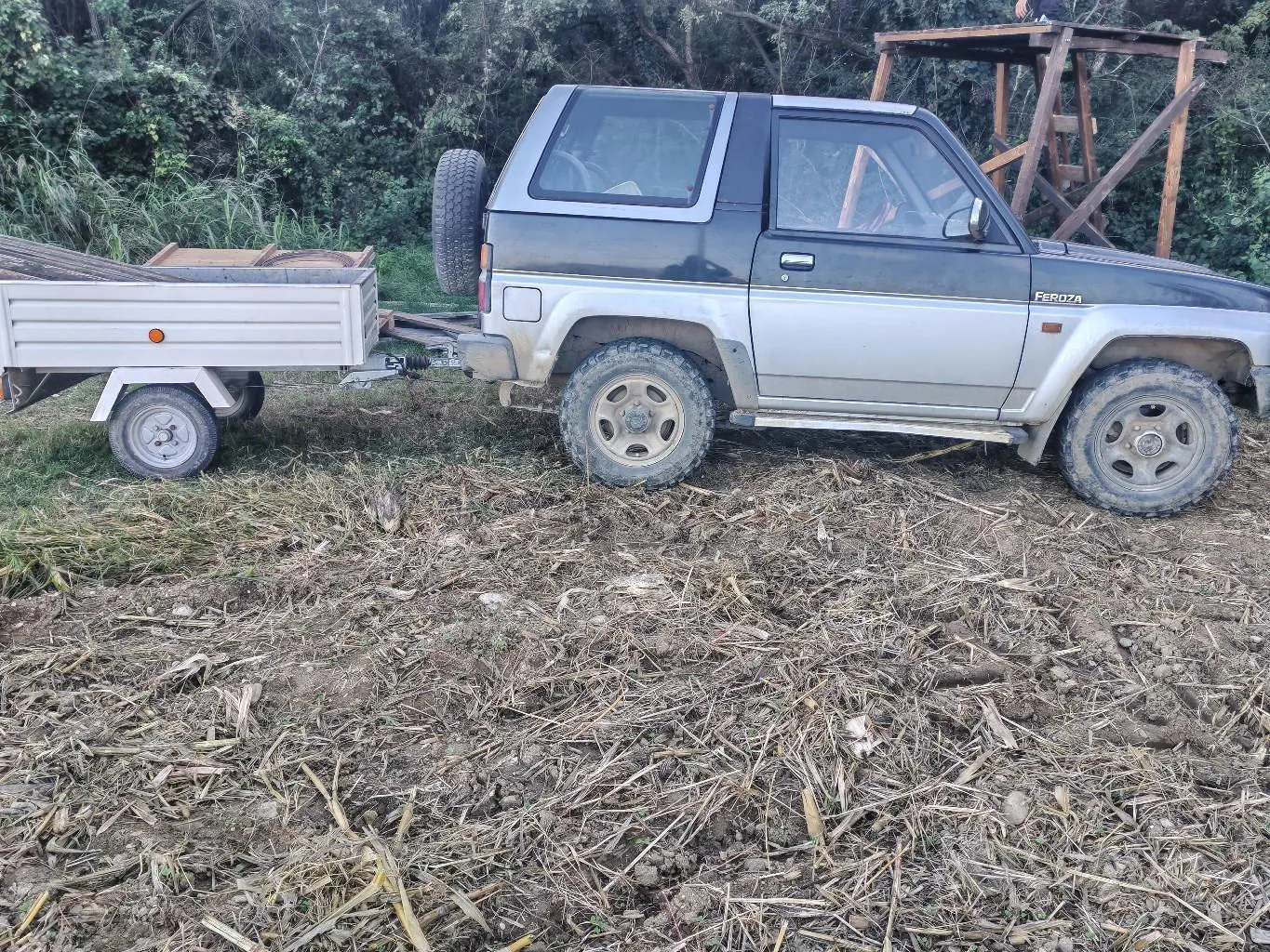 Daihatsu Feroza 1990 photo 2