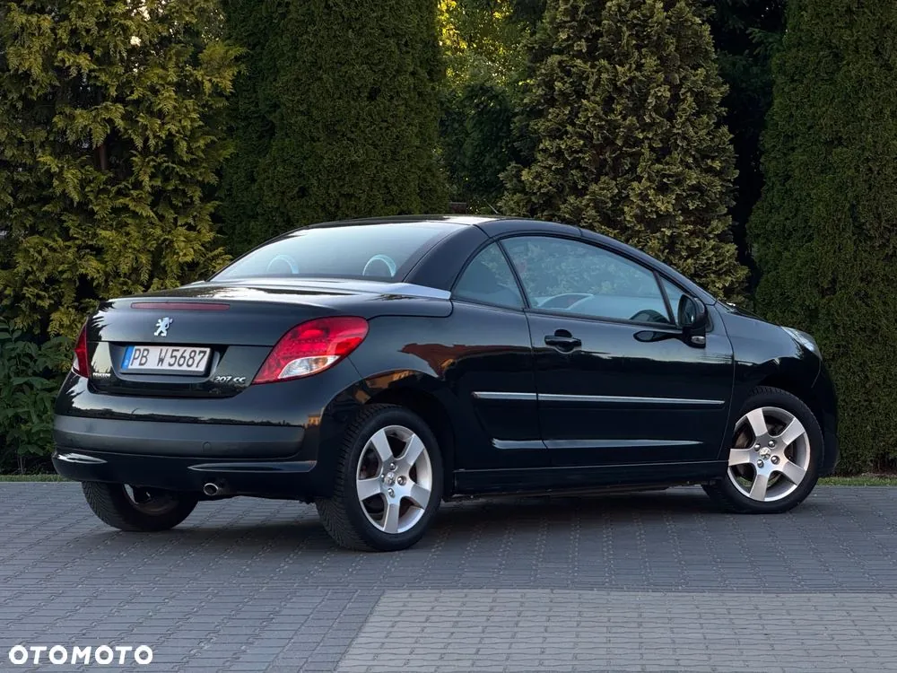 Peugeot 207 Cc 2011 photo 4