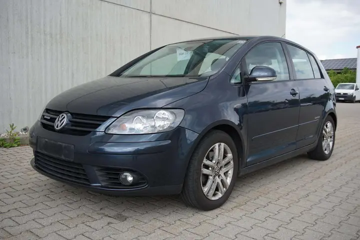 Volkswagen Golf Plus 2008 photo 3