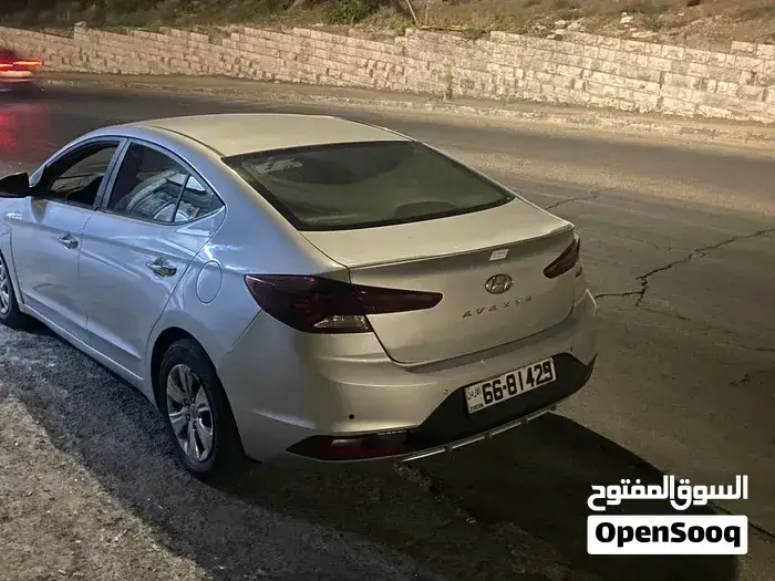 Hyundai Elantra 2020 photo 3