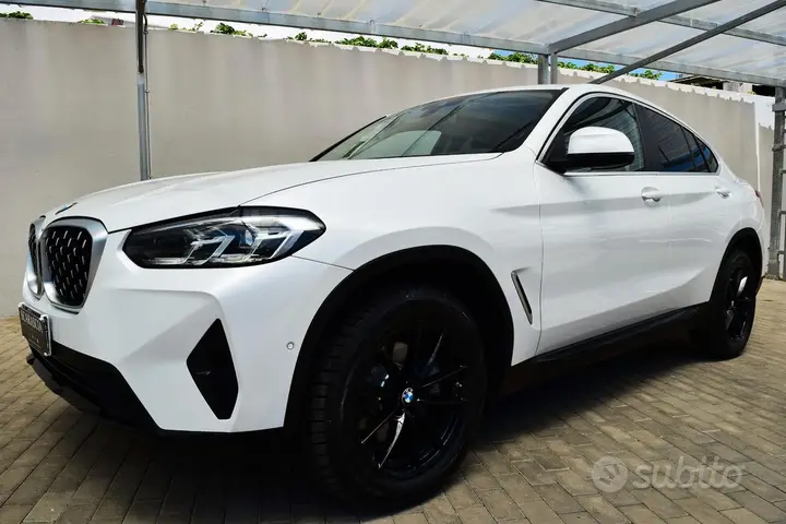 BMW X4 2023 photo 3