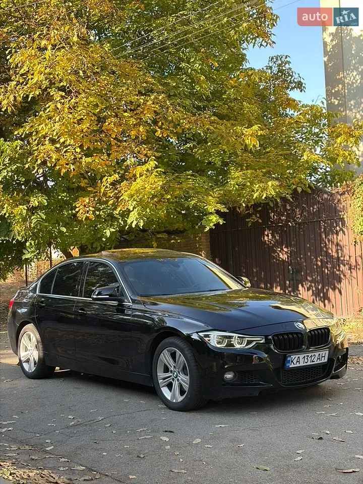 BMW 3 Series 2017 photo 3
