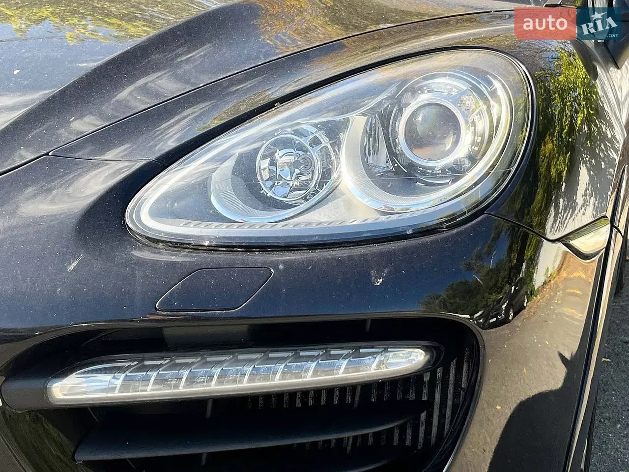 Porsche Cayenne 2010 photo 4
