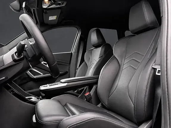 BMW Ix1 2025 photo 5