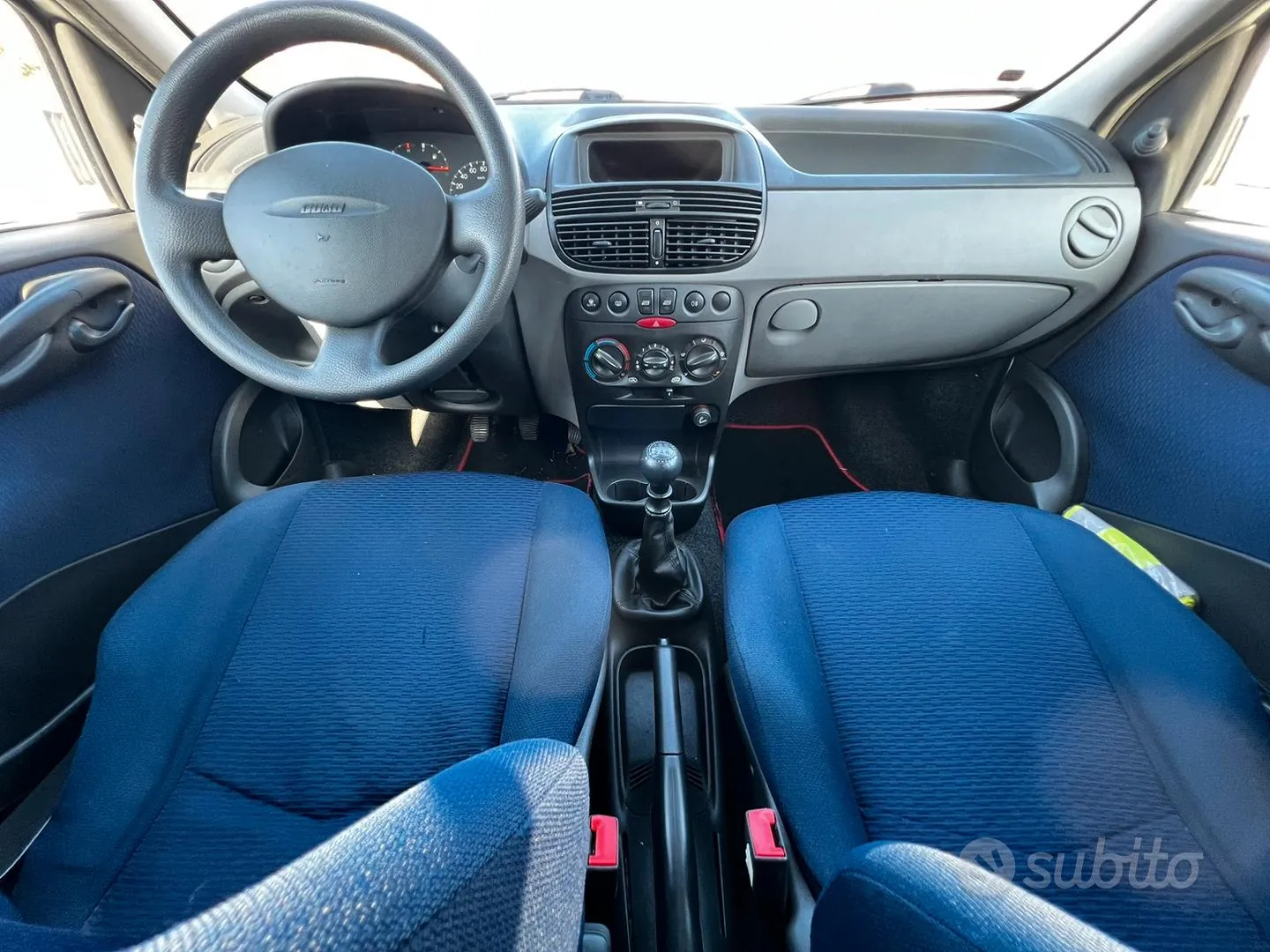 Fiat Punto 2003 photo 3