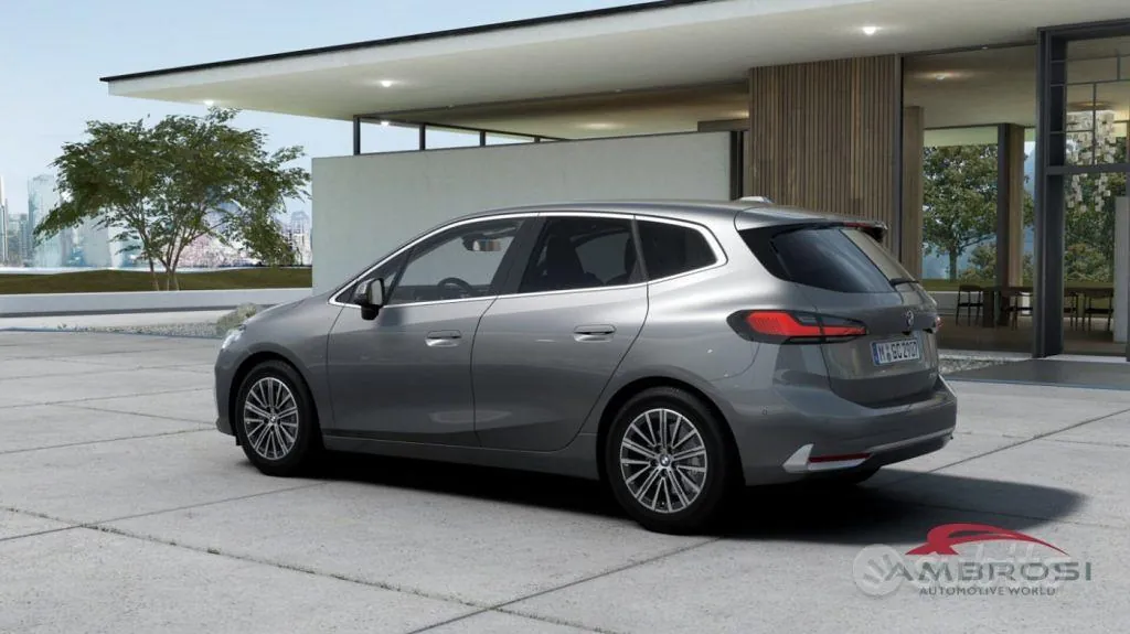 BMW 218 Serie 2 D Active Tourer 2026 photo 2