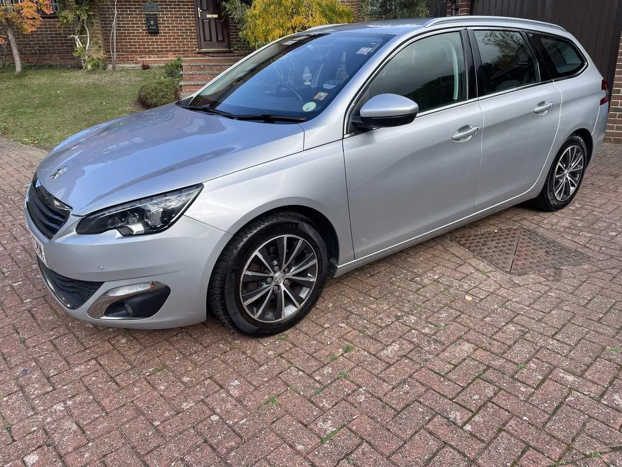 Peugeot 308 2016 photo 3