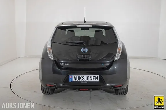 Nissan Leaf 2017 photo 5