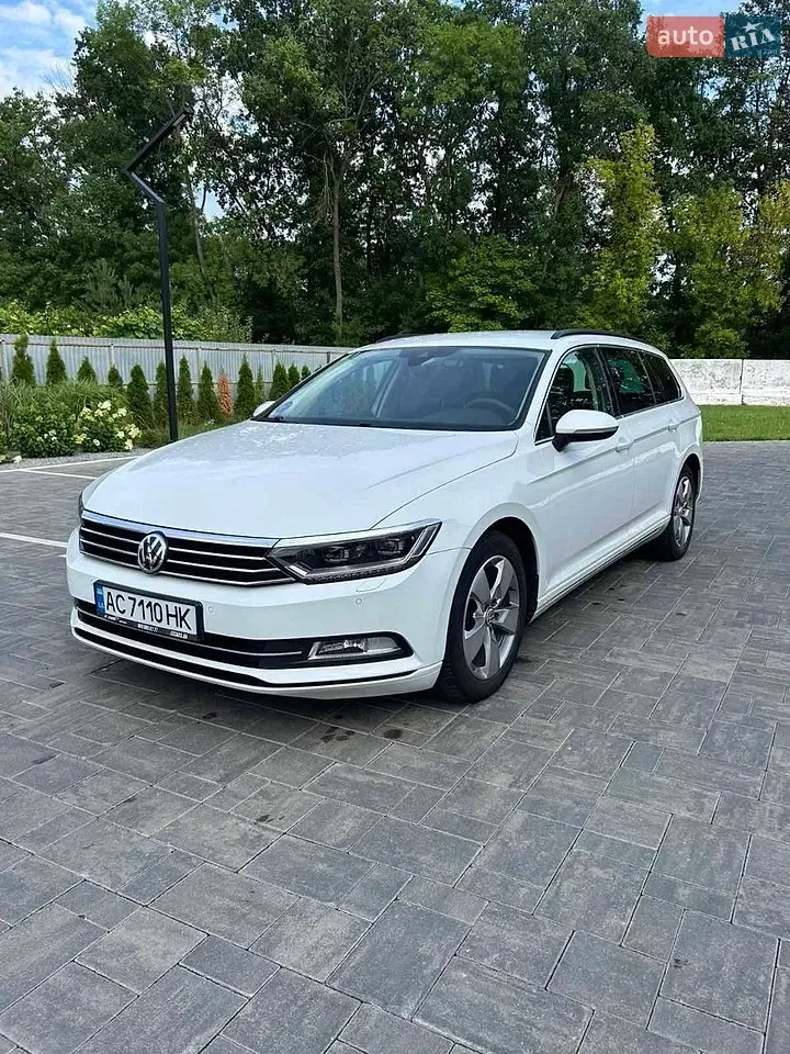 Volkswagen Passat 2018 photo 2