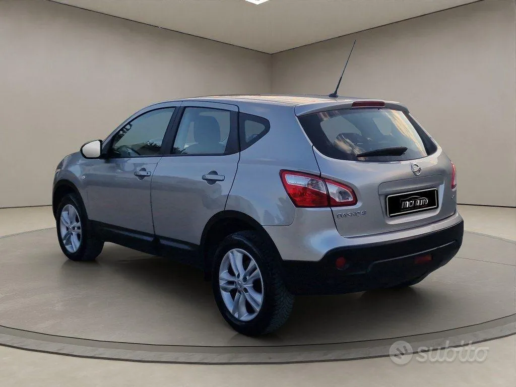 Nissan Qashqai 2014 photo 3