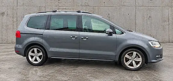 Volkswagen Sharan 2012 photo 4
