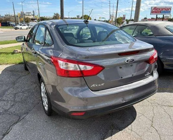 Ford Focus 2012 photo 5