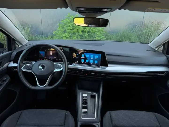 Volkswagen Golf Variant 2020 photo 2