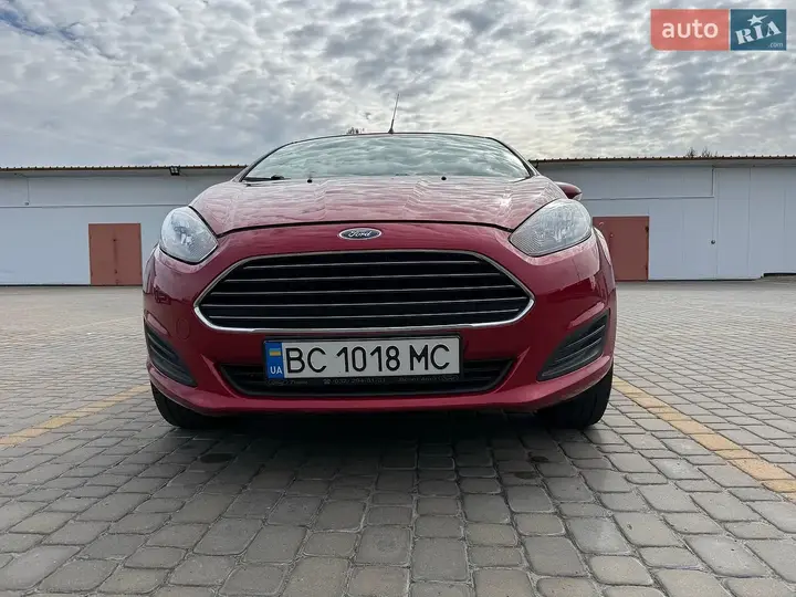 Ford Fiesta 2015 photo 4