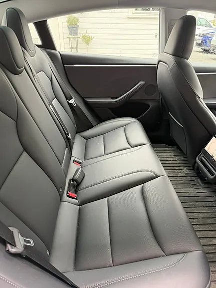 Tesla Model 3 2024 photo 5