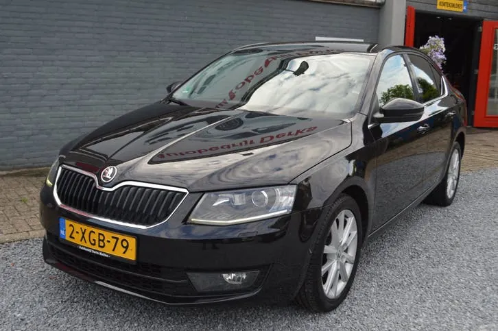 Skoda Octavia 2014 photo 2