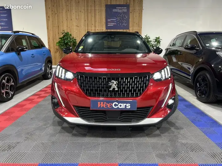 Peugeot 2008 2021 photo 2