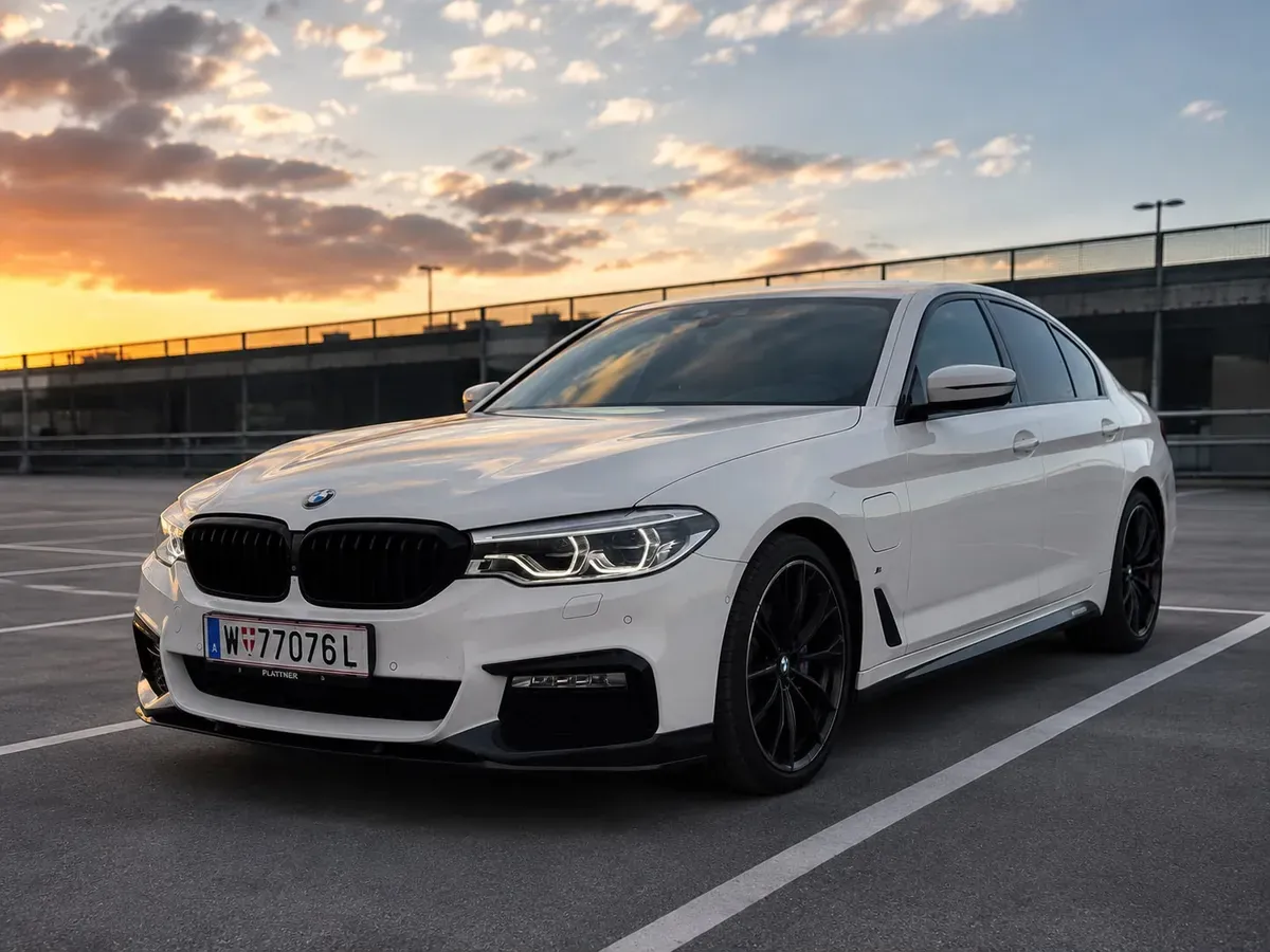 BMW 5 Series 2017 photo 2