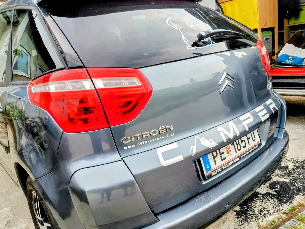 Citroen C4 Picasso 2010 photo 2