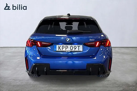 BMW 120 2026 photo 4