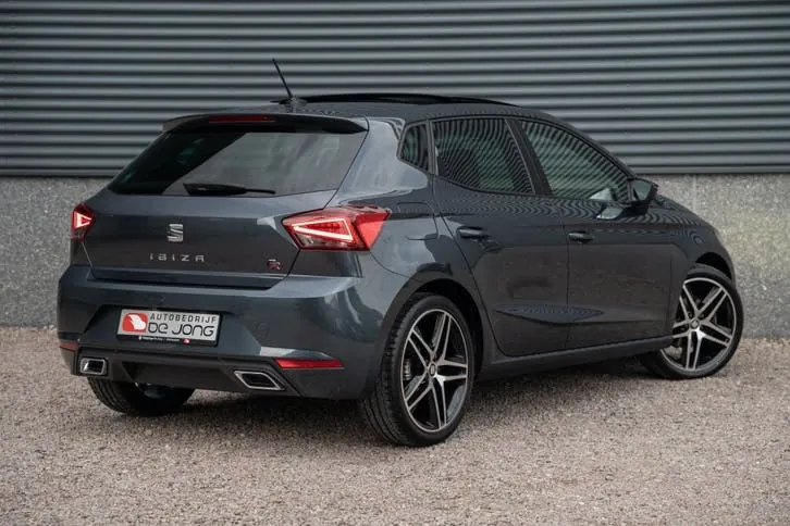 Seat Ibiza 2021 photo 2