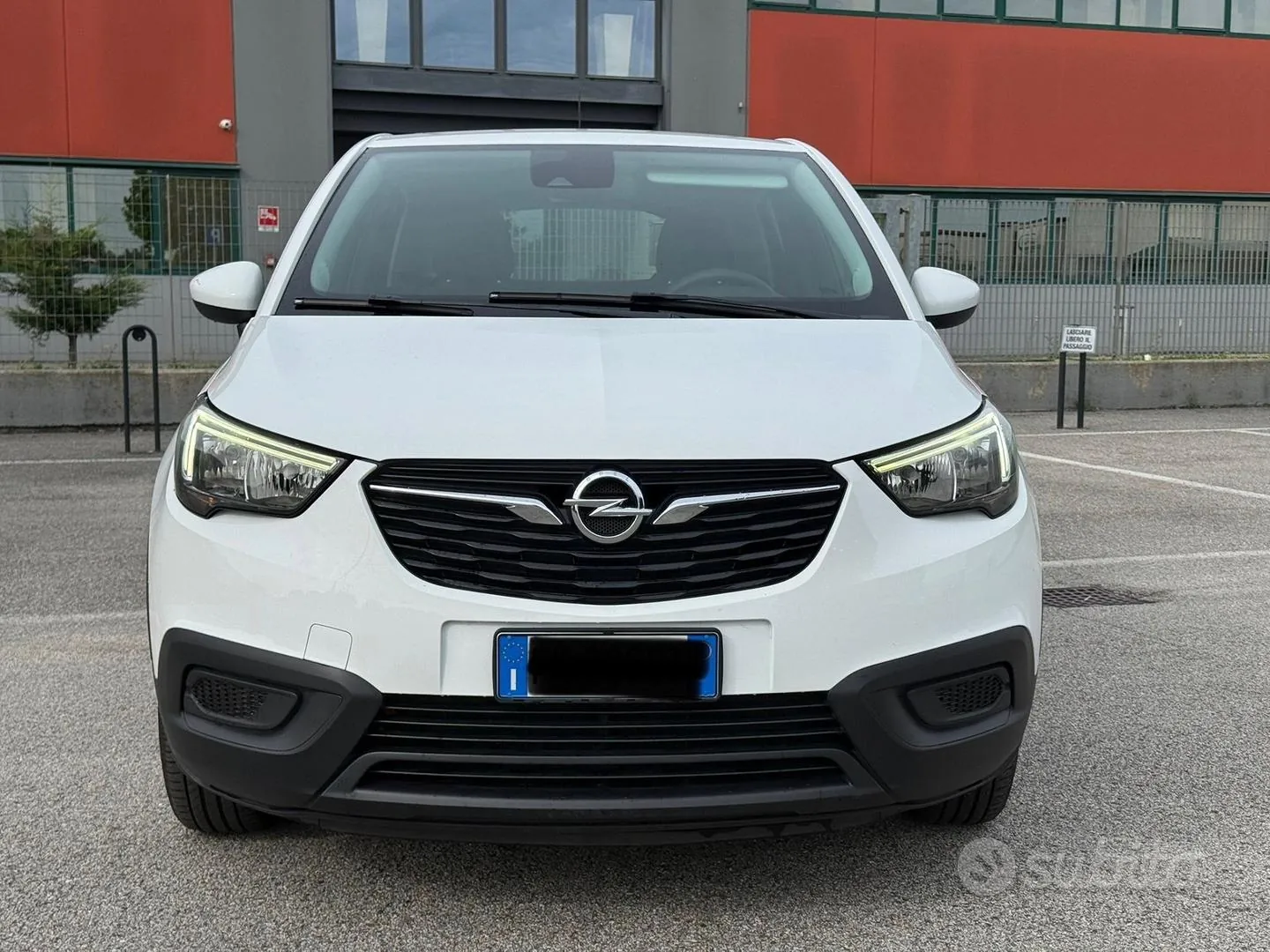 Opel Crossland X 2017 photo 2