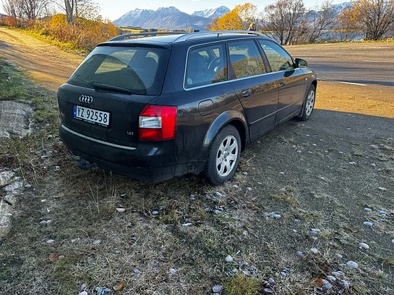 Audi A4 2004 photo 5