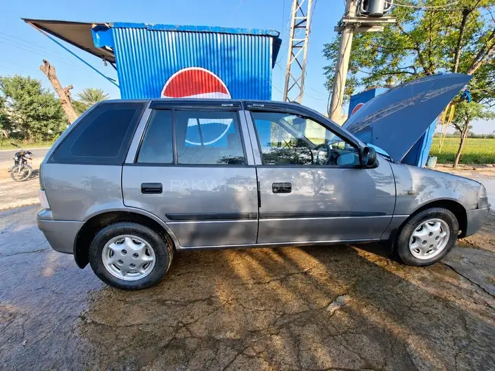 Suzuki Cultus